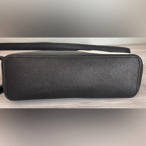 Rare Kate Spade Swan Around Millie Black Saffiano Leather Crossbody Bag - Picture 3 of 8